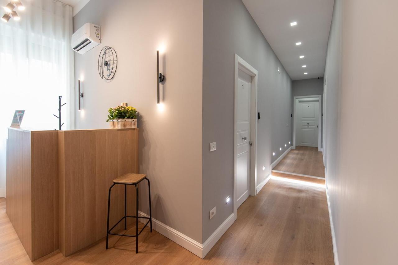 Nolana 28 Rooms In نابولي المظهر الخارجي الصورة