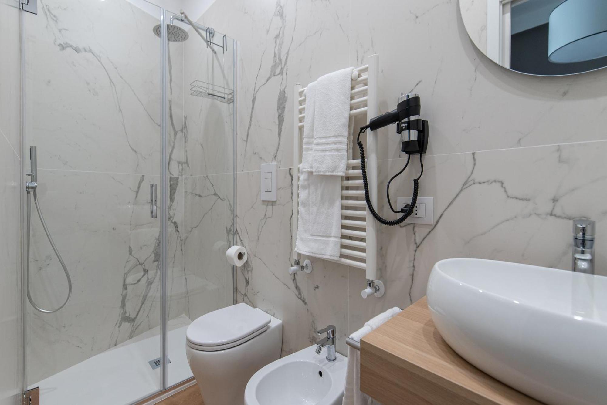 Nolana 28 Rooms In نابولي المظهر الخارجي الصورة